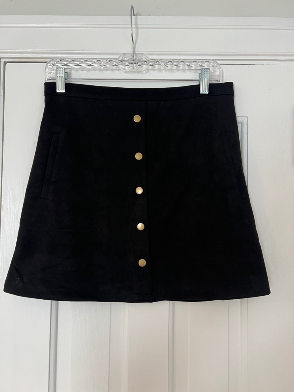 Black Velvet Button-Front A-Line Skirt Women’s Size L from Dry Goods